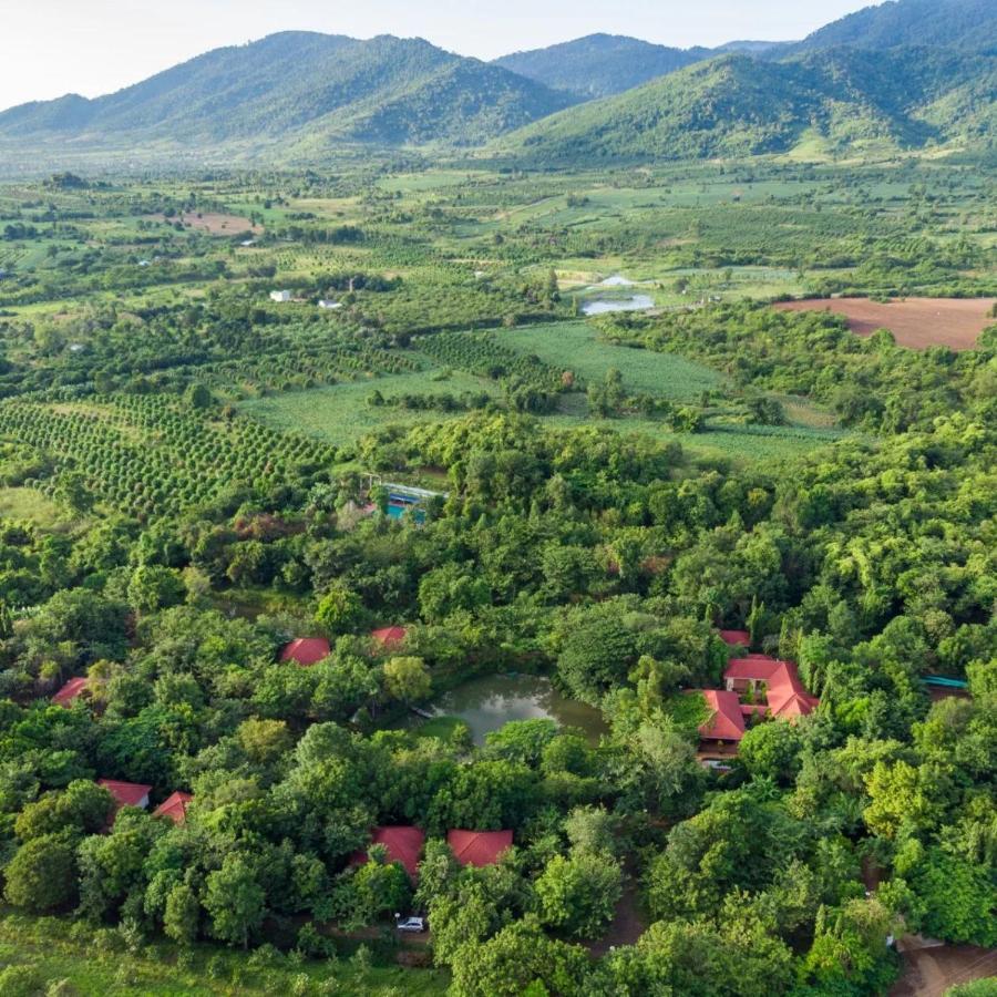 Memoria Palace&Resort Pailin Exterior foto