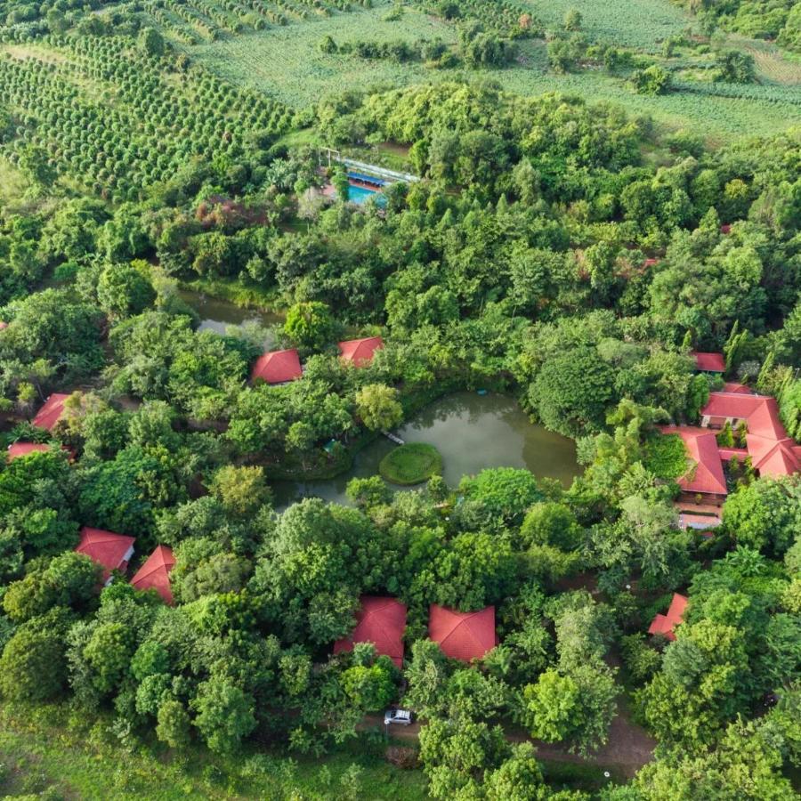 Memoria Palace&Resort Pailin Exterior foto
