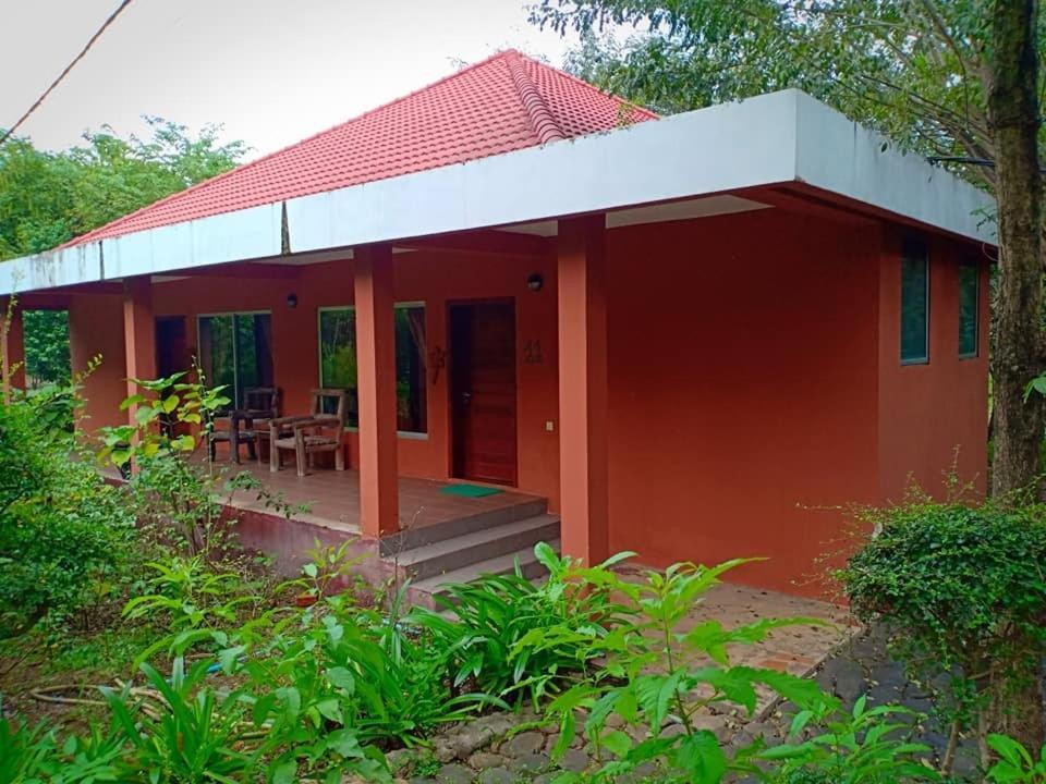 Memoria Palace&Resort Pailin Exterior foto