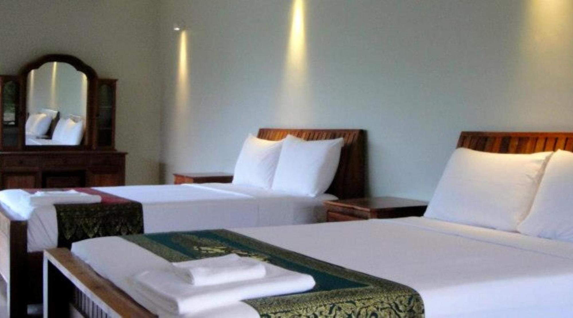Memoria Palace&Resort Pailin Exterior foto