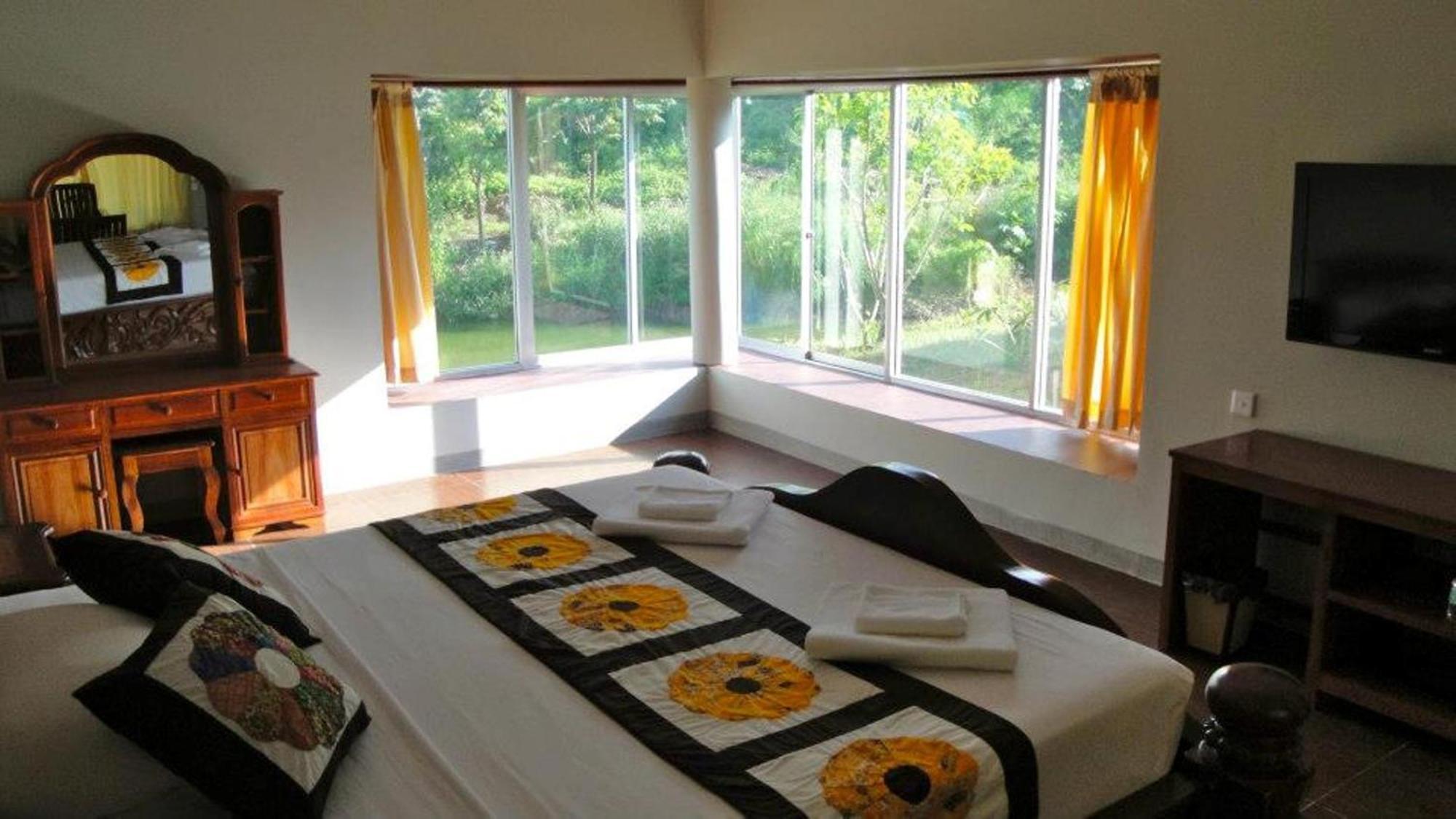 Memoria Palace&Resort Pailin Exterior foto