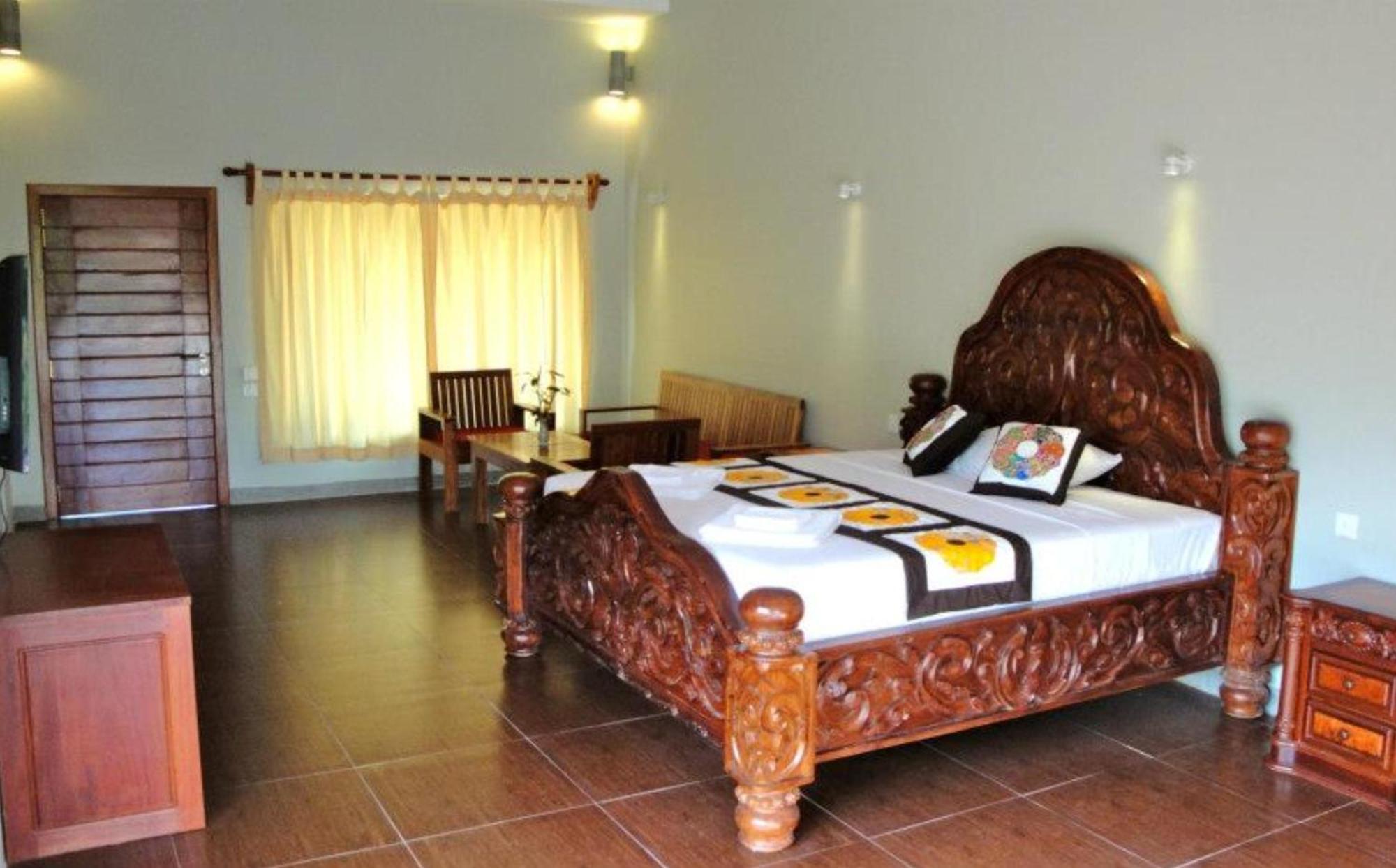 Memoria Palace&Resort Pailin Exterior foto